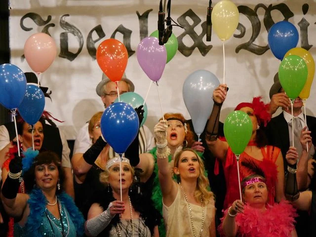 Der Chor in.takt bei der Revue