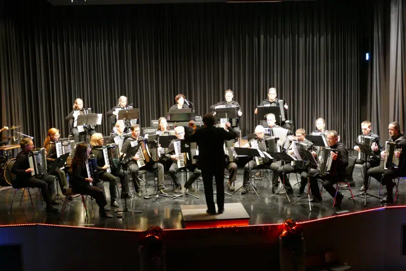 Das 1. Orchester unter der Leitung von Thomas Bauer