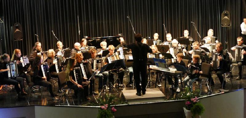 1. Akkordeonorchester