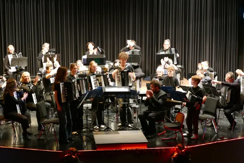 Das 1. Orchester mit Schülerensemble